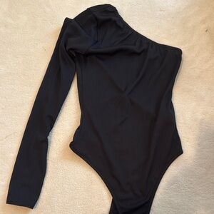 Boohoo Black One-Shoulder Bodysuit